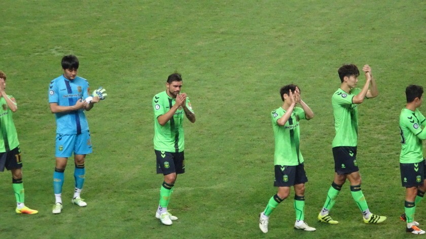 지난 주말 전북 vs 성남전 서울사는 전북팬의 첫 저주성 입성 with 대박이 | 인스티즈