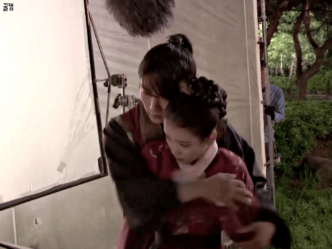 [달의연인-보보경심려] 소해커플 키스씬 메이킹(feat. 해수생일) | 인스티즈