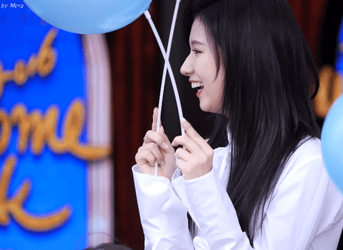 천국에서 떨어졌을때 참을만했다는 사나 .gif | 인스티즈