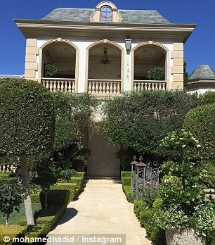  지지&벨라네 억만장자 아빠, 모하메드 하디드 대저택 화보.jpg | 인스티즈