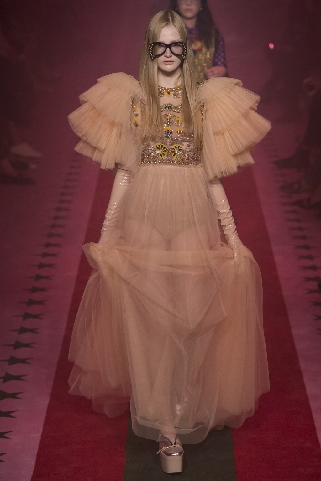 [구찌] 좀 더 과감해진 Gucci 2017 S/S 컬렉션 | 인스티즈