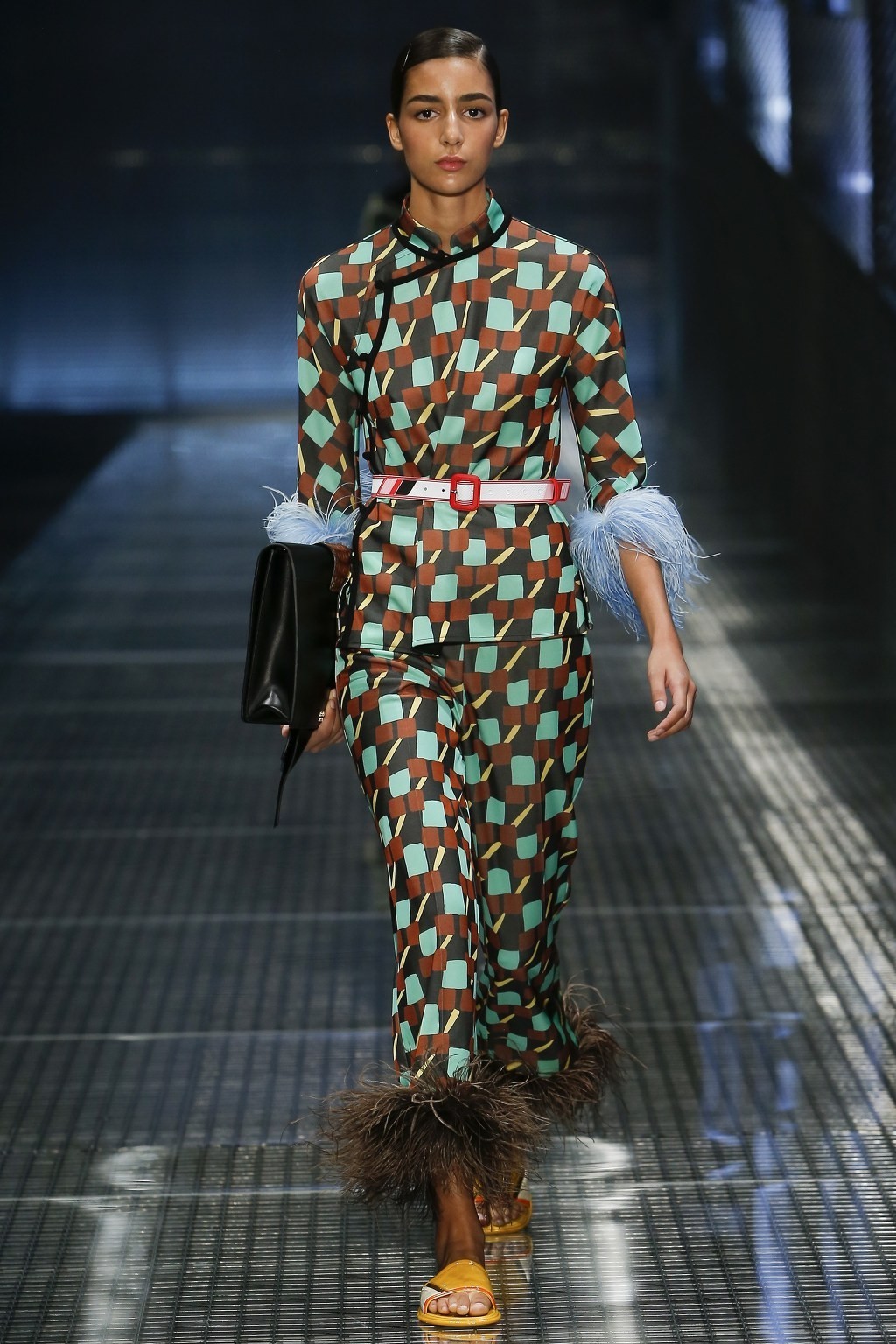  Prada 2017 S/S 컬렉션 | 인스티즈