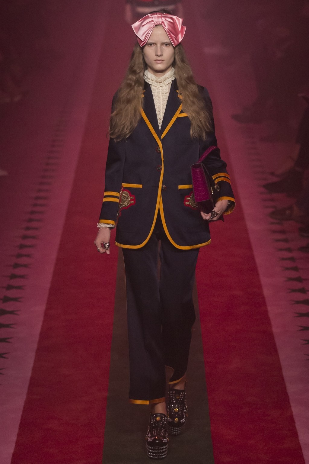 [구찌] 좀 더 과감해진 Gucci 2017 S/S 컬렉션 | 인스티즈