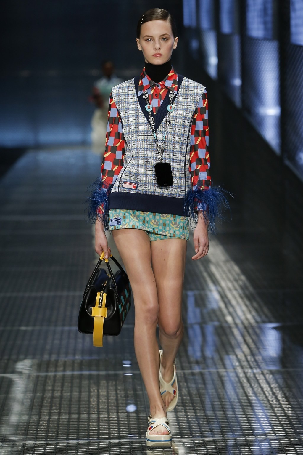  Prada 2017 S/S 컬렉션 | 인스티즈