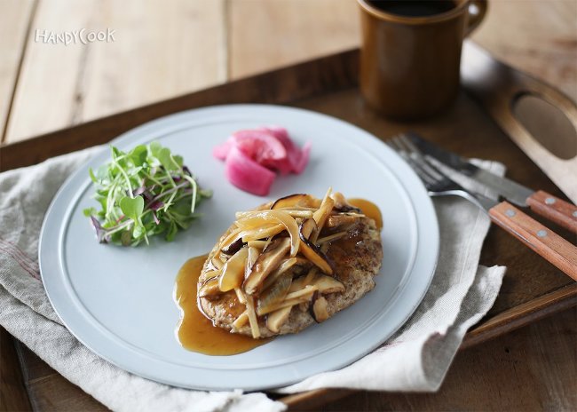 소고기와 두부가 만나 맛있는 변신~[두부함박스테이크] | 인스티즈