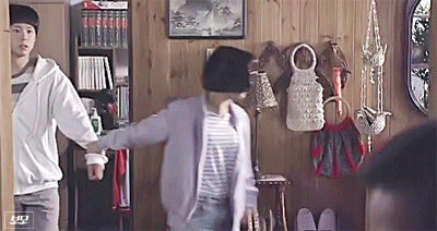 [응답하라1988] 남녀 사귀기전 흔한 스킨쉽 | 인스티즈