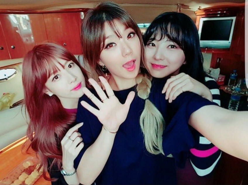 먹고 먹고 또 먹는 이해인 | 인스티즈