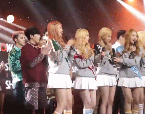 레드벨벳 조이 버릇.gif | 인스티즈