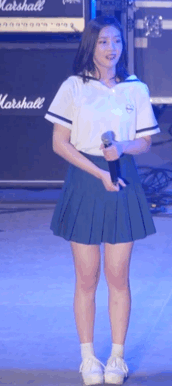 레드벨벳 조이 버릇.gif | 인스티즈