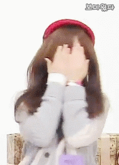 살쪘다는 말로 멤버들의 원성을 사는 러블리즈 케이.swf | 인스티즈