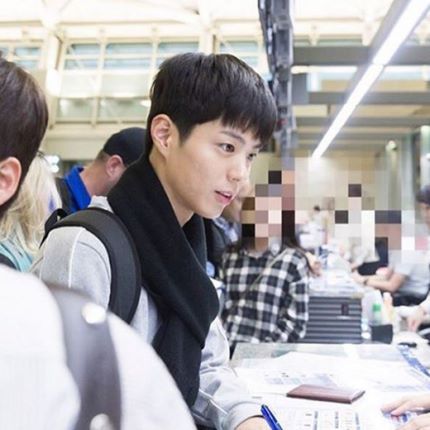 박보검 포상휴가 떠나는 모습 보니? 여전한 꽃미모 “잘 다녀올게요~” | 인스티즈