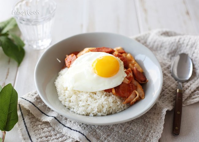 주말에는 간단하게 한그릇 뚝딱~[양배추소시지덮밥] | 인스티즈