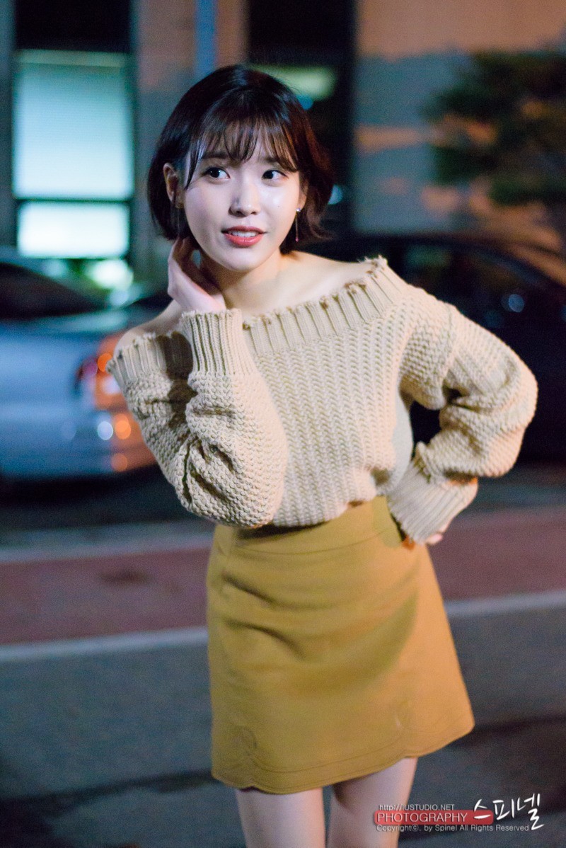 [16.10.25] 열린음악회 아이유 직캠.swf | 인스티즈