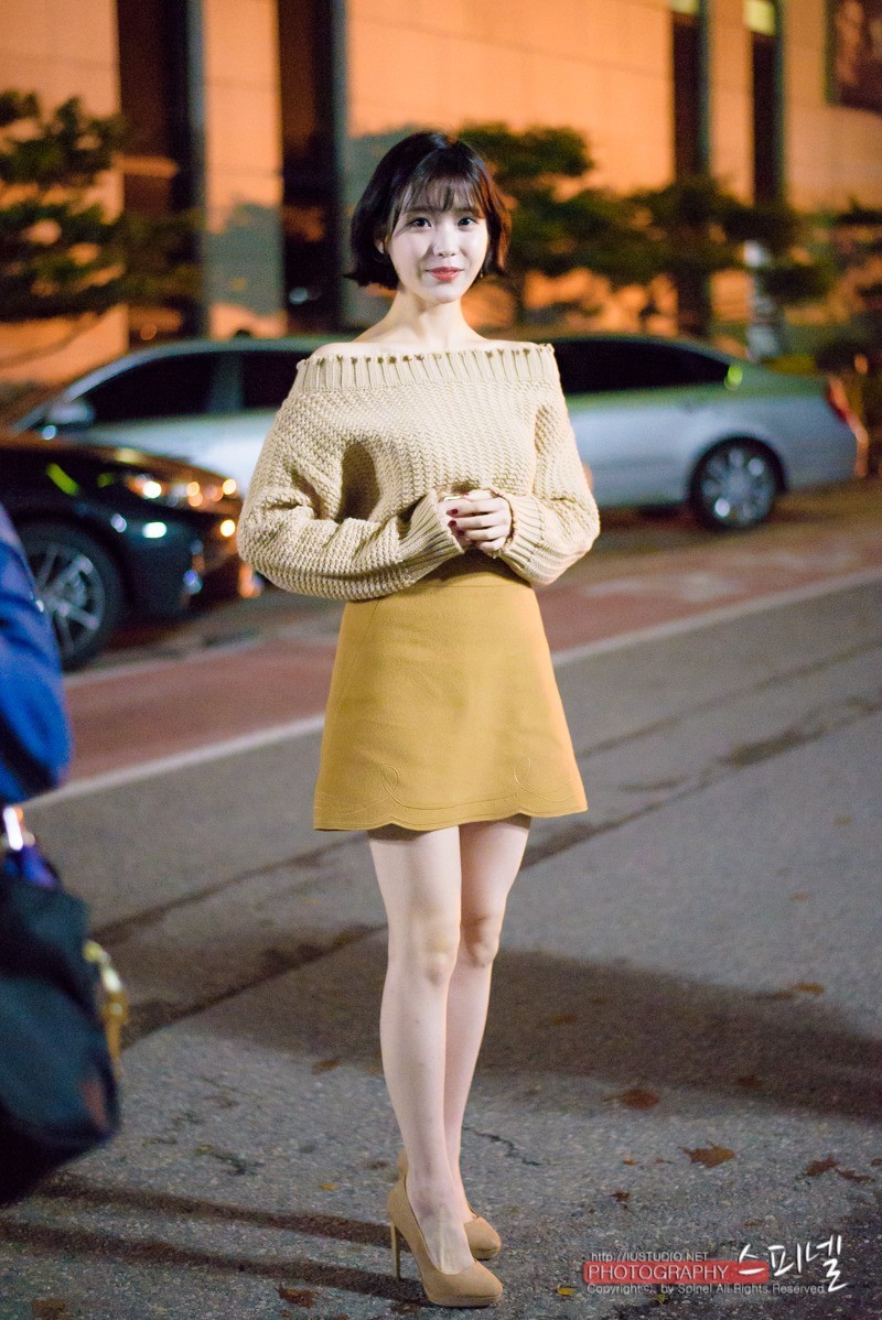 [16.10.25] 열린음악회 아이유 직캠.swf | 인스티즈