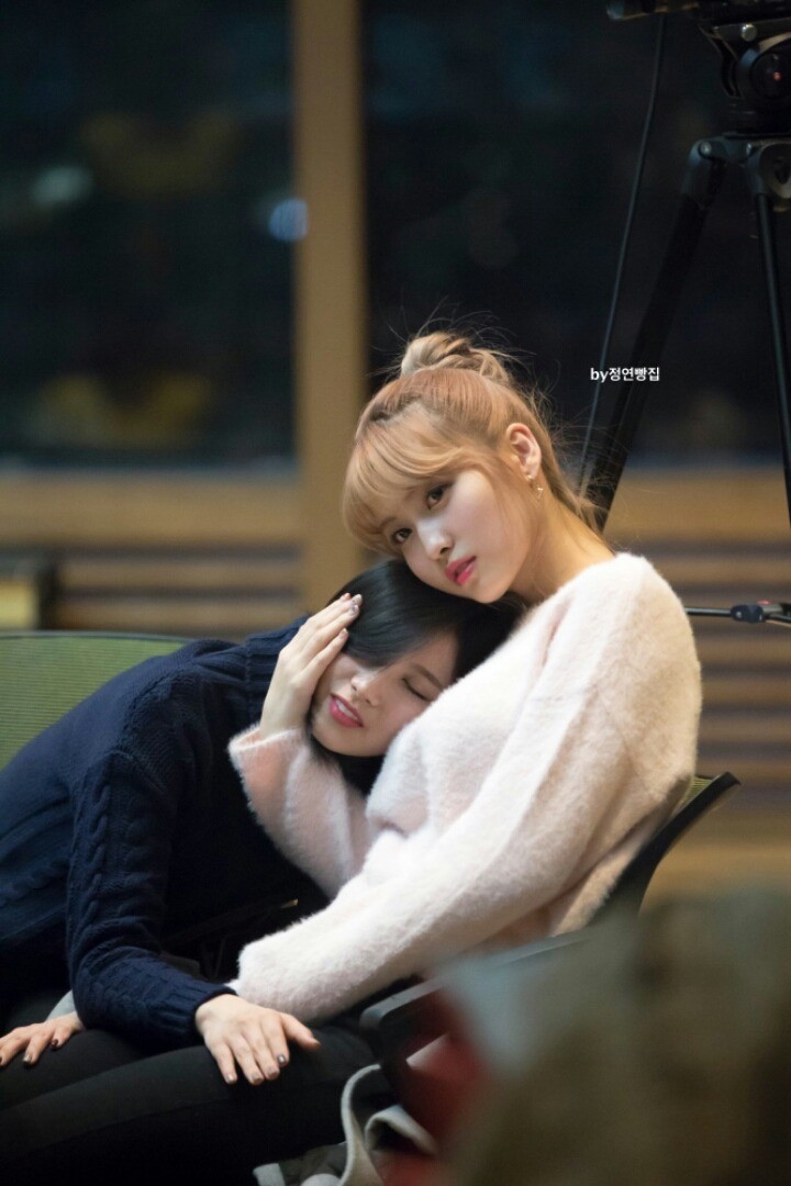 먹을거 앞에서 강해지는 트와이스 모모 | 인스티즈