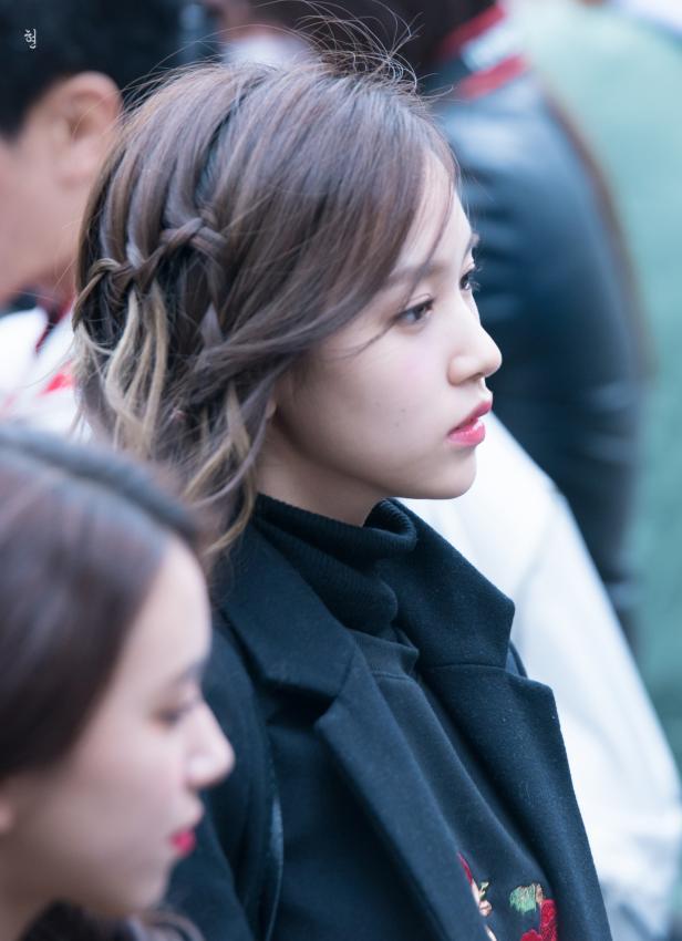 161104 뮤직뱅크 출근길 미나 by 현 | 인스티즈