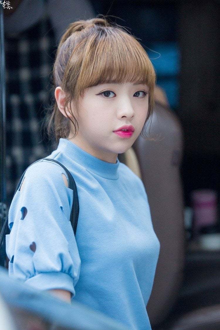 건강 때문에 잠시 쉬고 있는 오마이걸 진이 영상 | 인스티즈