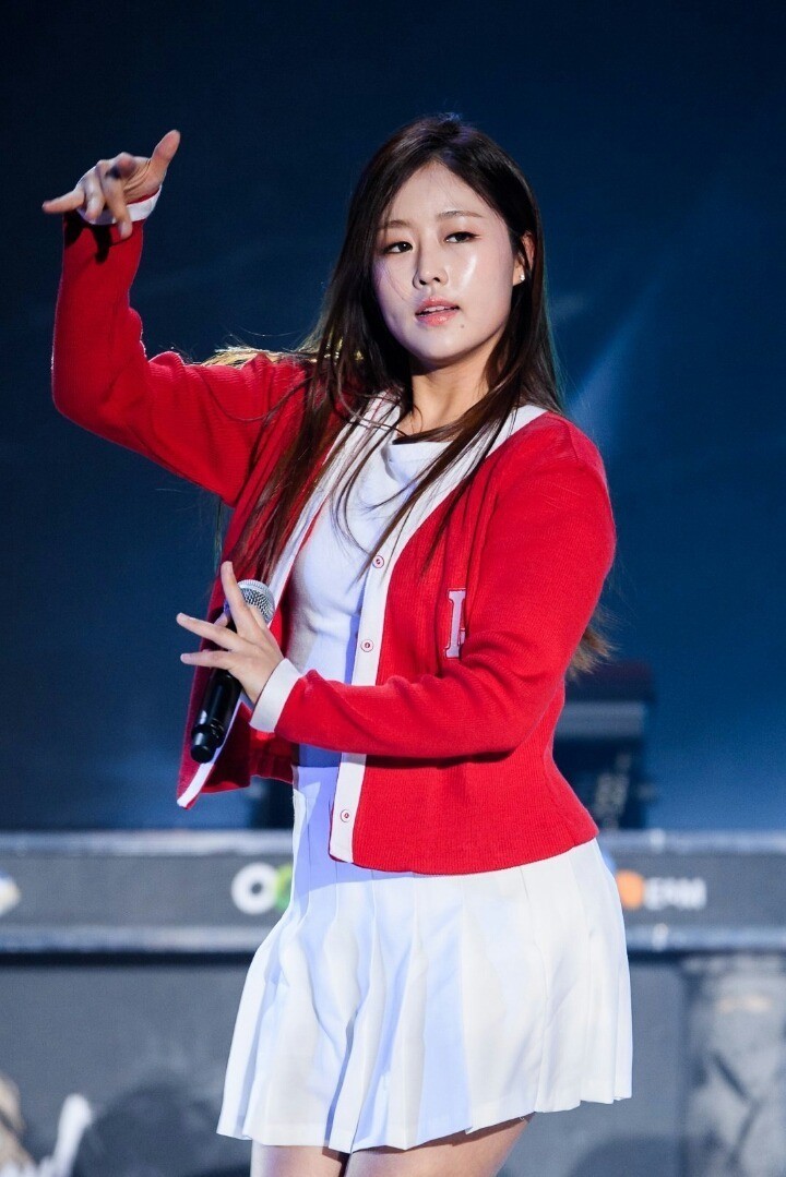 어제 행사장에서 러블리즈 서지수 | 인스티즈