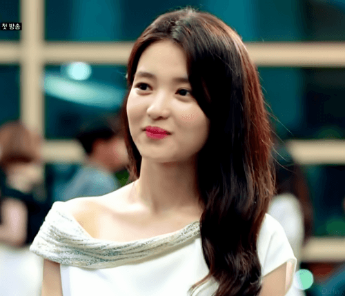 30대 여배우와 20대 여배우가 만난 멜로영화 중 보러 갈 한 편 고르기 | 인스티즈