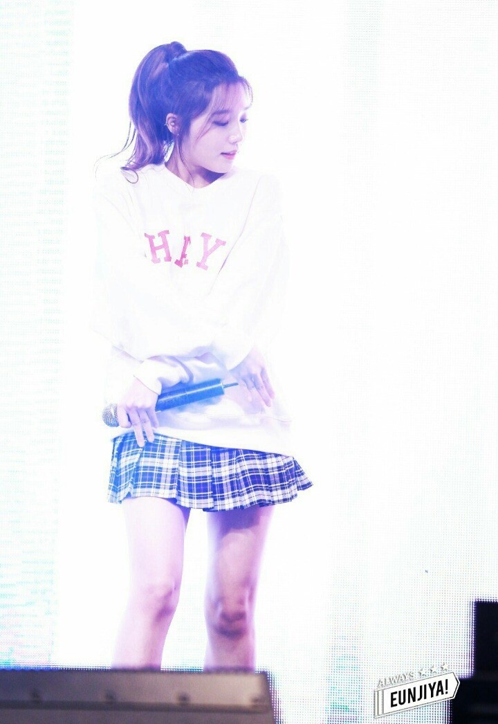 운동하는 정은지 | 인스티즈