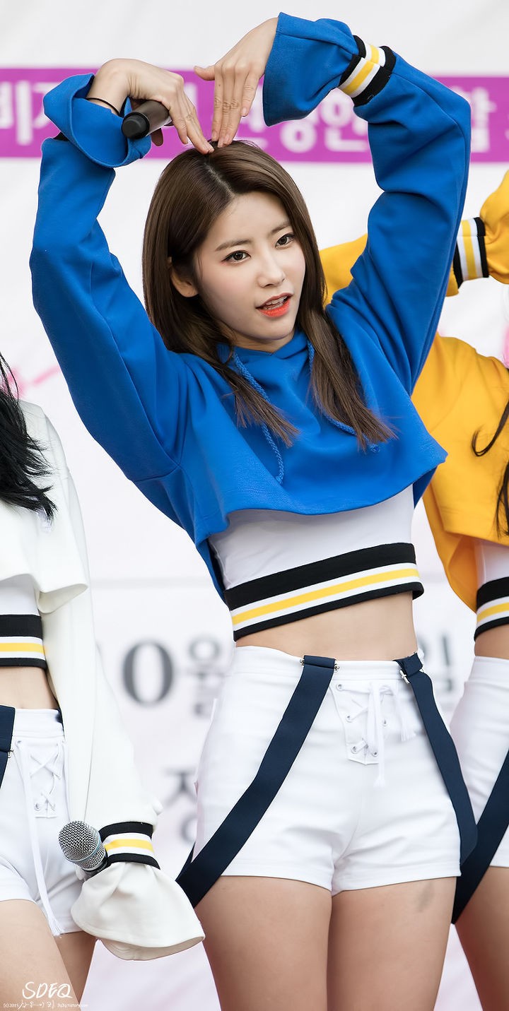 어제 무대에서 떨어진 다이아 희현 | 인스티즈