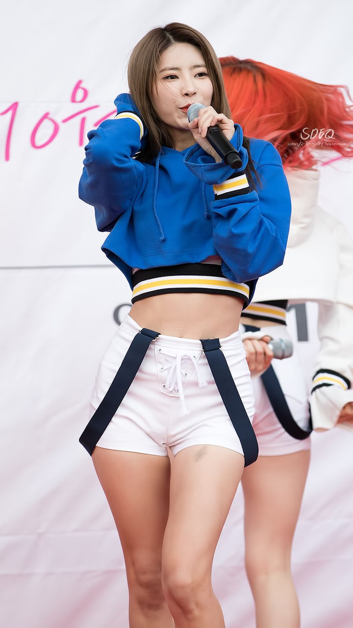 어제 무대에서 떨어진 다이아 희현 | 인스티즈