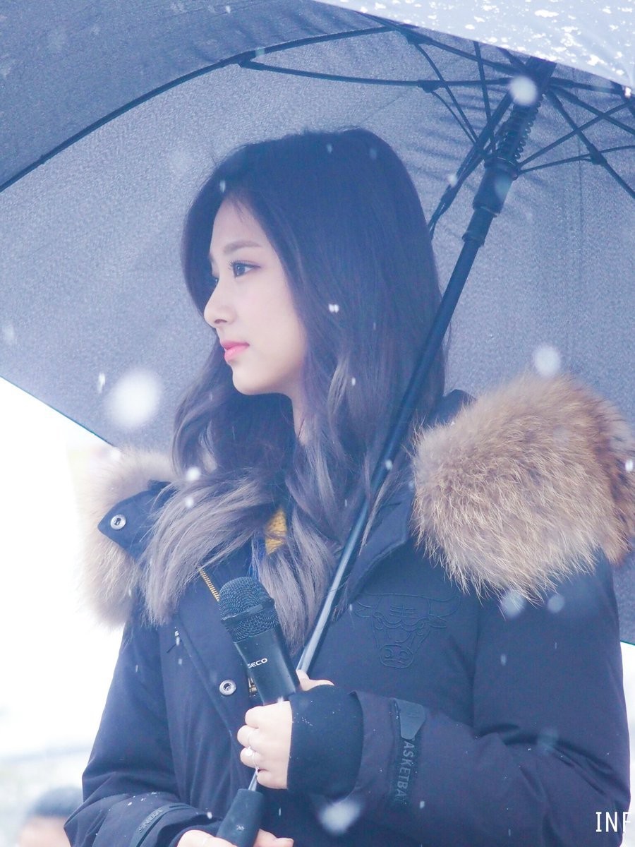 쯔위에게 눈은 도구일뿐.jpg | 인스티즈