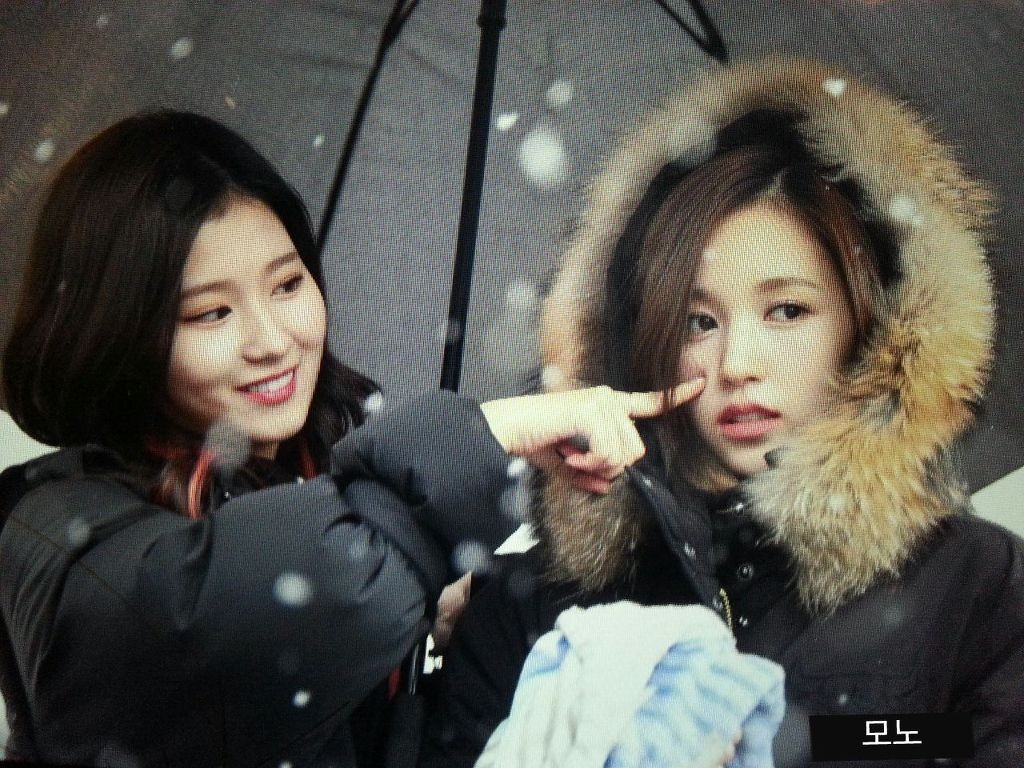 161126 첫눈 오던날 미나리~^____^ | 인스티즈