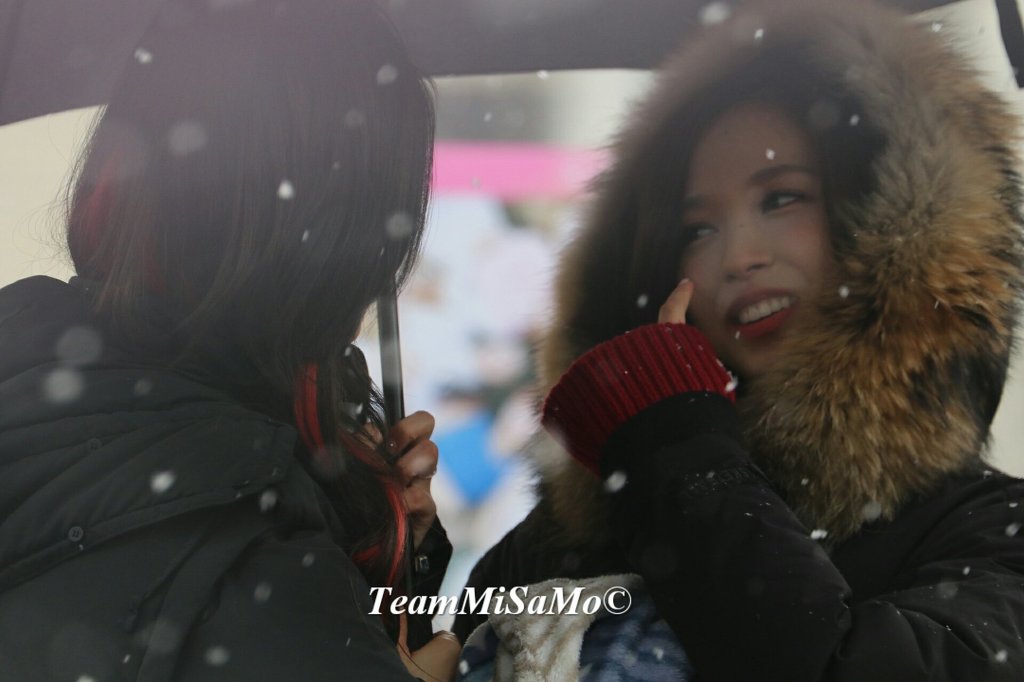 161126 첫눈 오던날 미나리~^____^ | 인스티즈