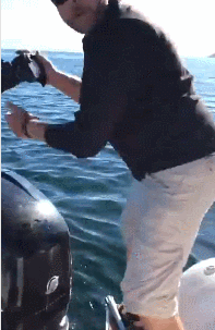 아저씨 저 좀 숨겨주세요 | 인스티즈