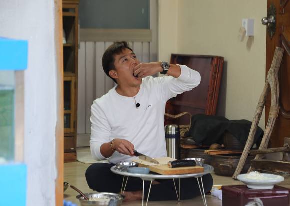 오늘만 9시40분 삼시세끼 무인도 간 에릭&요리하는 서지니 (환장파티 예상...) | 인스티즈