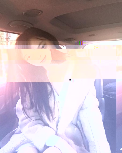 "나 오늘 예쁜듯"…설리, 사랑스러운 자아도취 | 인스티즈