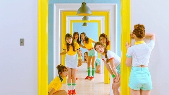 전에는 생각하면 기분이 좋아졌었는데 요즘은 생각하면 우울한 아이돌그룹 | 인스티즈