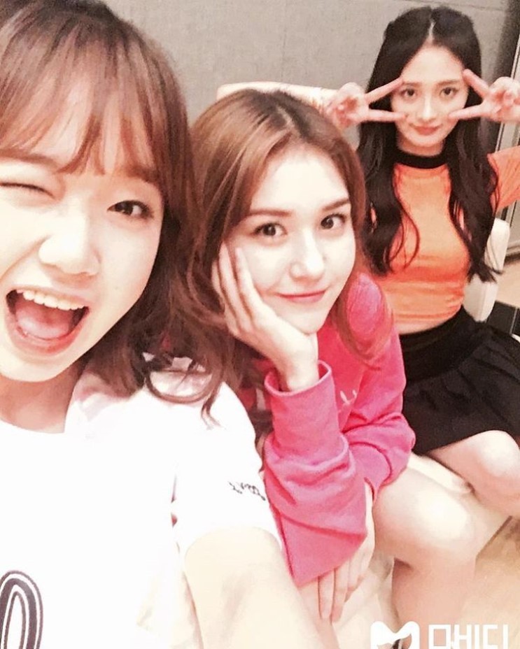 전에는 생각하면 기분이 좋아졌었는데 요즘은 생각하면 우울한 아이돌그룹 | 인스티즈