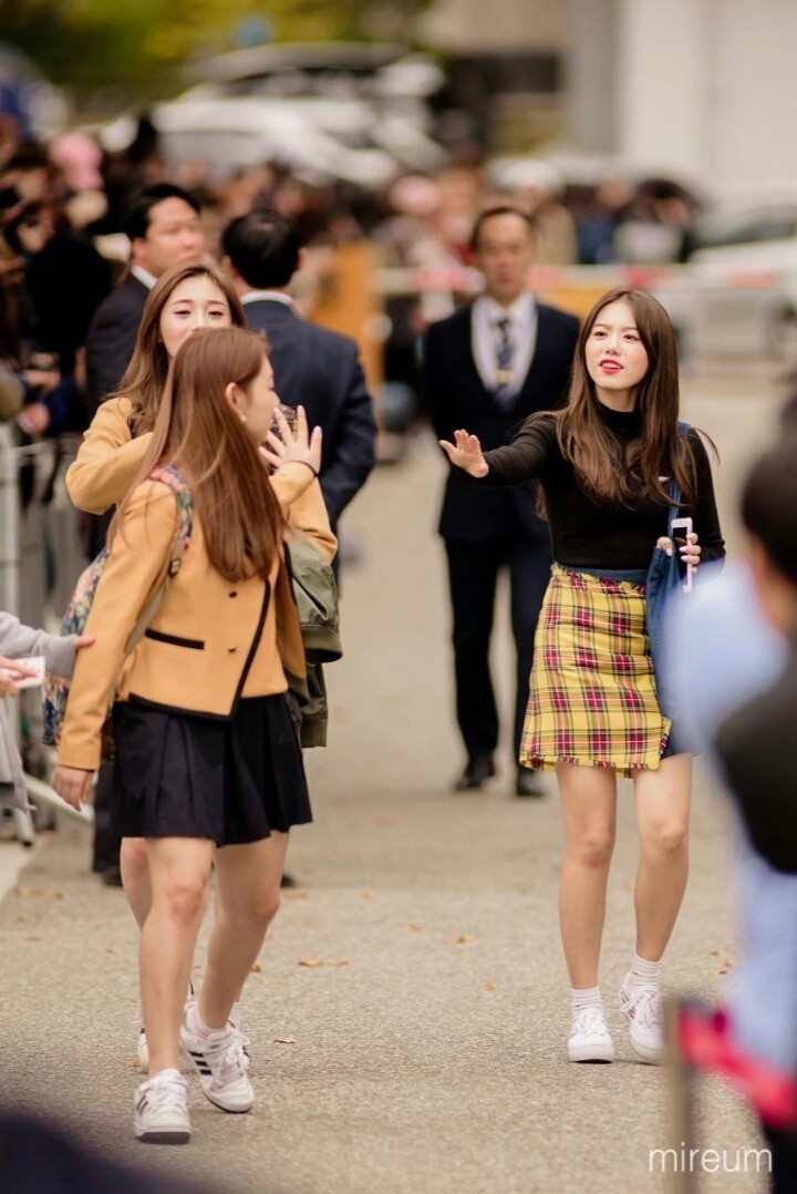 전에는 생각하면 기분이 좋아졌었는데 요즘은 생각하면 우울한 아이돌그룹 | 인스티즈