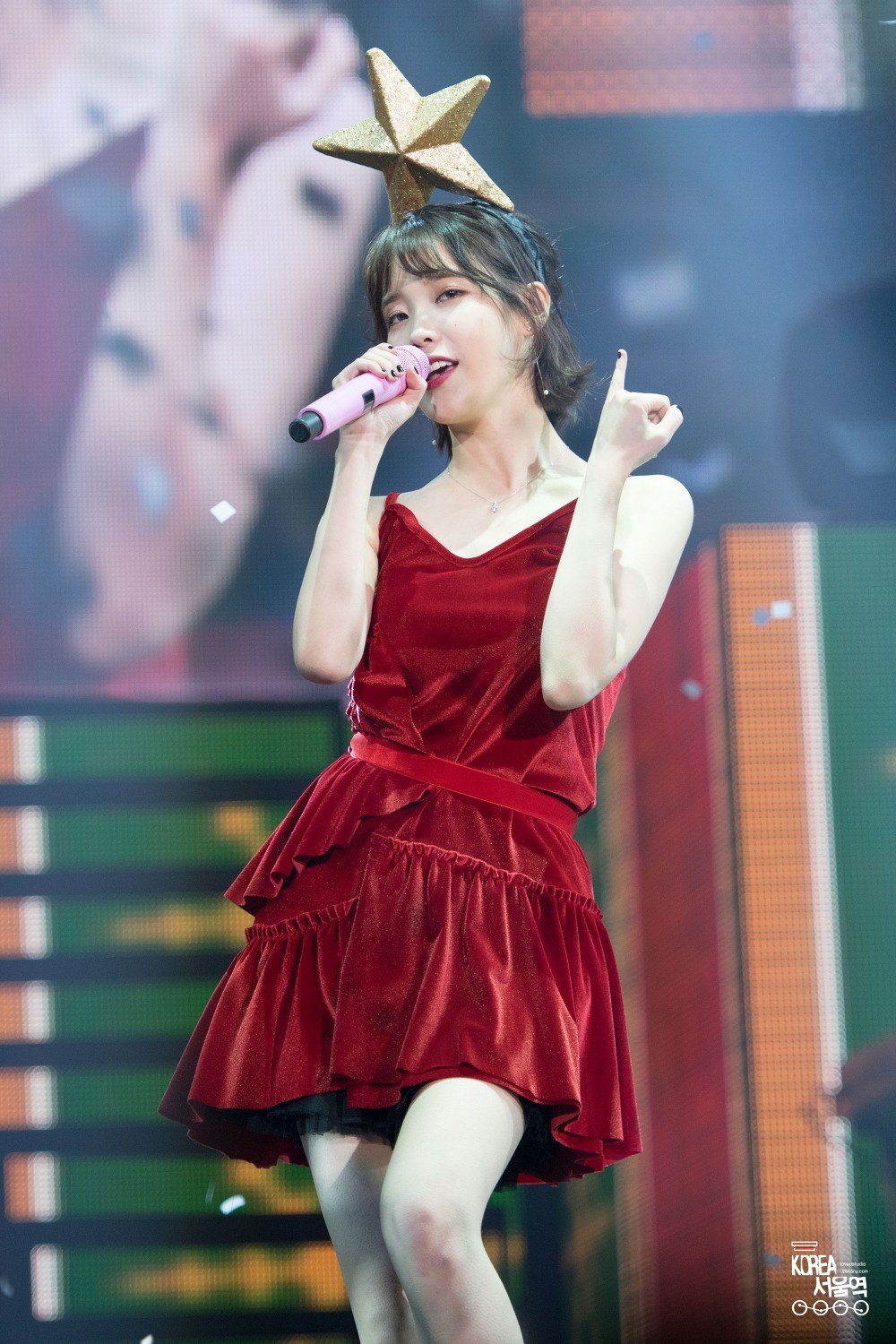 161204 아이유 콘서트 만화주제가 메들리 | 인스티즈