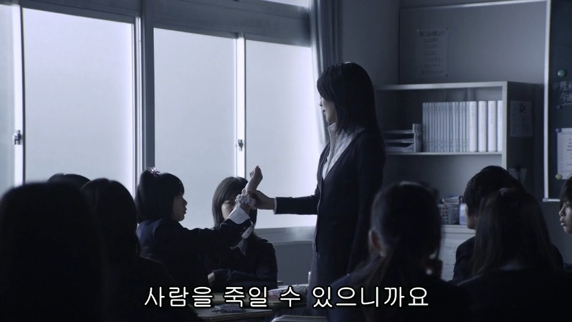 역대급으로 충격적이였던 어느 일본영화오프닝 .jpg | 인스티즈