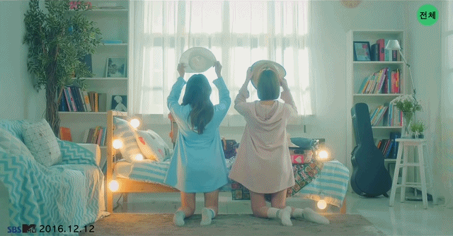 리즈 갱신한 에이핑크.gif | 인스티즈