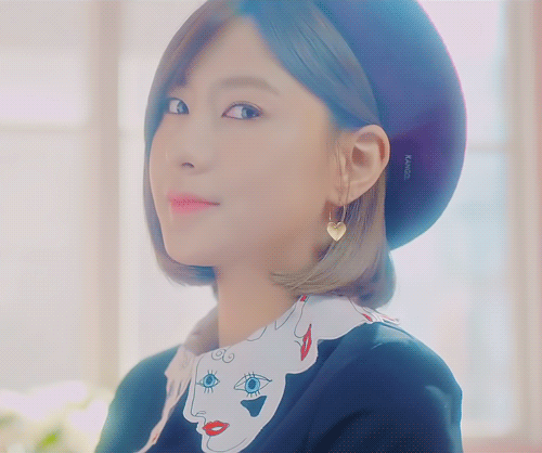 리즈 갱신한 에이핑크.gif | 인스티즈