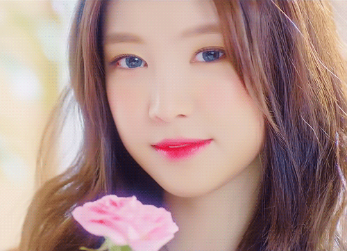 리즈 갱신한 에이핑크.gif | 인스티즈