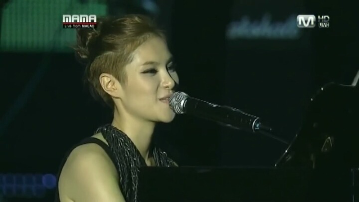 주관적으로 역대 MAMA 무대 중 가장 인상깊었던 무대.. 예상률 0% 예상 | 인스티즈