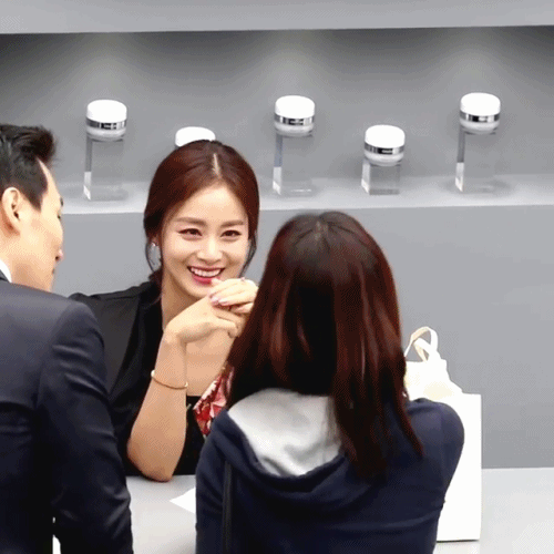 팬이랑 대화하는 김태희 직캠 | 인스티즈