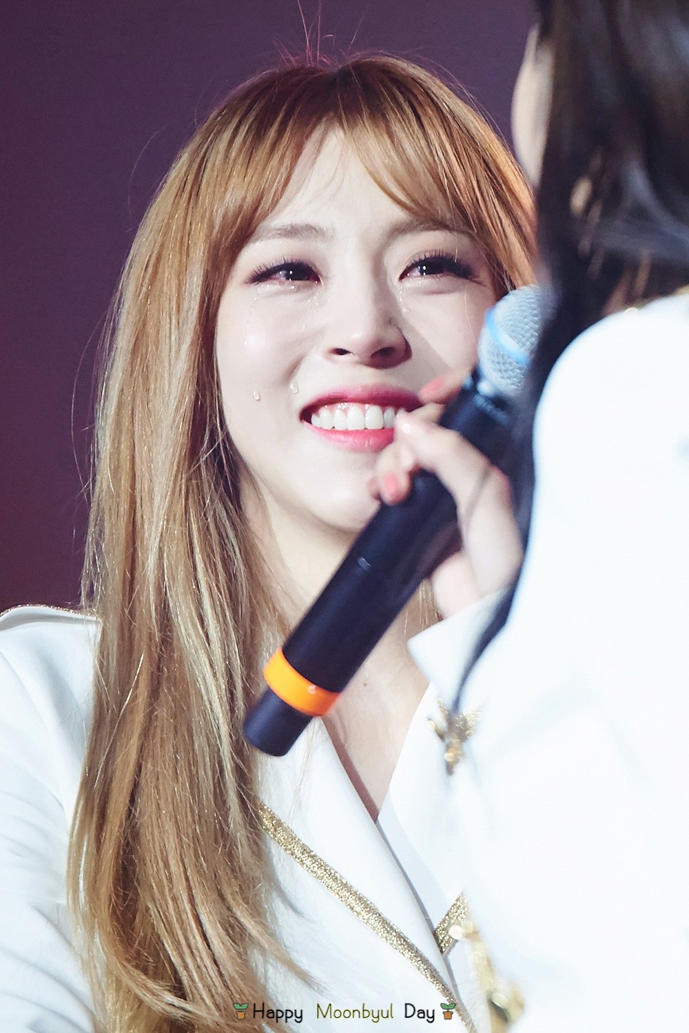 문별이 생일축하노래 불러주는 (술취한??) 휘인 | 인스티즈