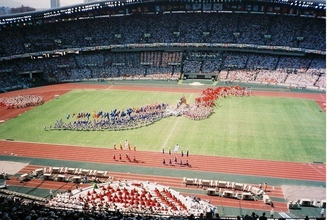 전 세계를 감동시킨 한국 노래.swf | 인스티즈