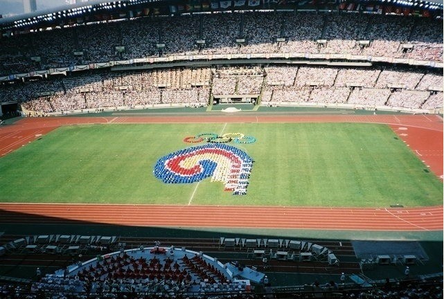 전 세계를 감동시킨 한국 노래.swf | 인스티즈