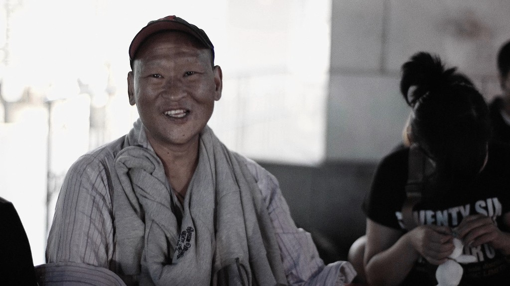 절망을 경험해보신 분들께 다큐멘터리 한편 추천드립니다....왕초와 용가리 | 인스티즈