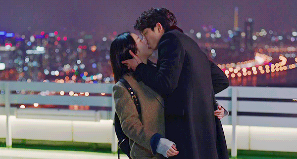 [도깨비] 오늘자 키스신.swf | 인스티즈