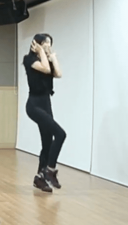 안무 연습하는 설현.gif | 인스티즈