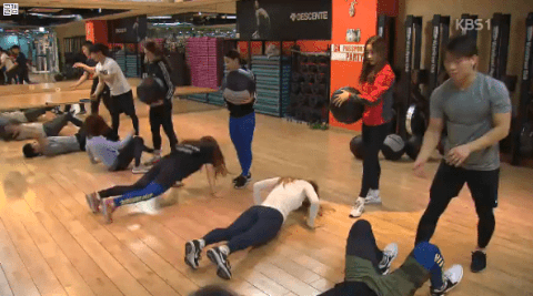 공놀이 몸개그녀 원본 + 인터뷰.swf | 인스티즈