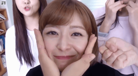 오로라민 C 새 모델 헬로비너스 나라 | 인스티즈